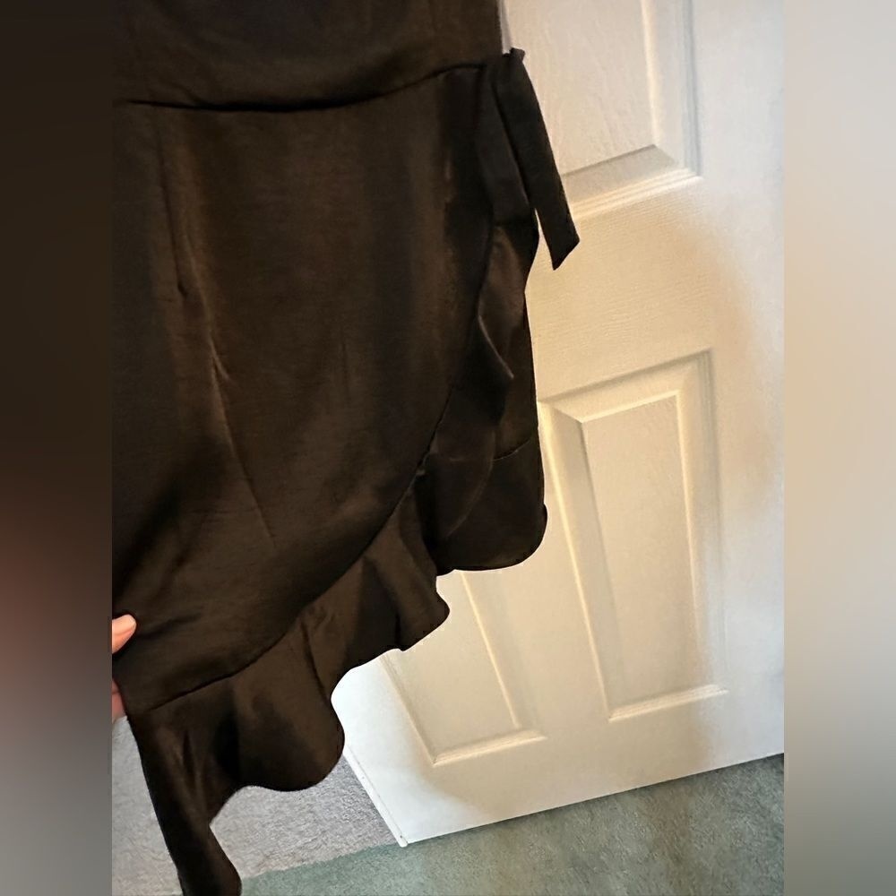 Wild Fable Black Satin Ruffle Bottom Short Dress Size L - Picture 6 of 11